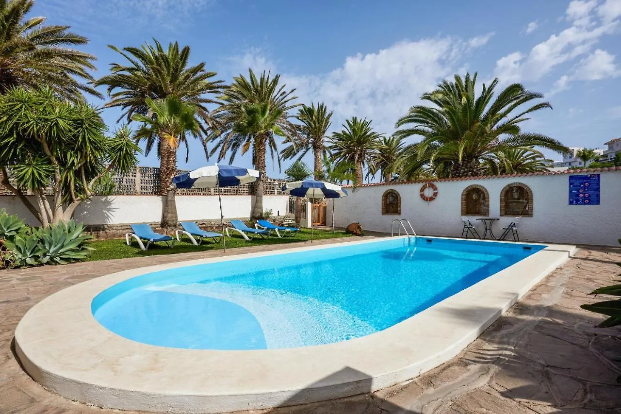 Charming House In Buenavista Del Norte With Shared Pool
