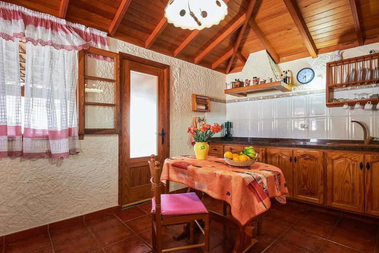 Charming House In Buenavista Del Norte With Shared Pool Villa 0*,